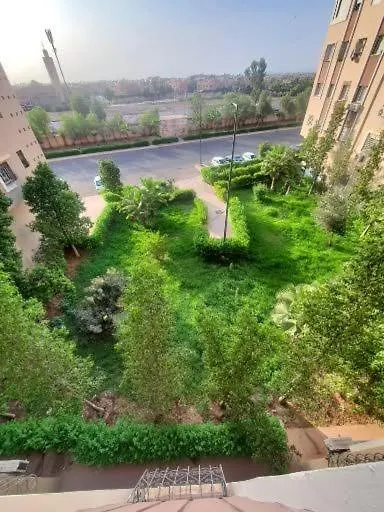 Spacieux Appartement Marakeş